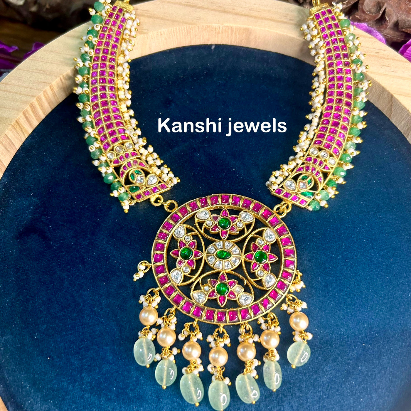 Jadau kundan necklace