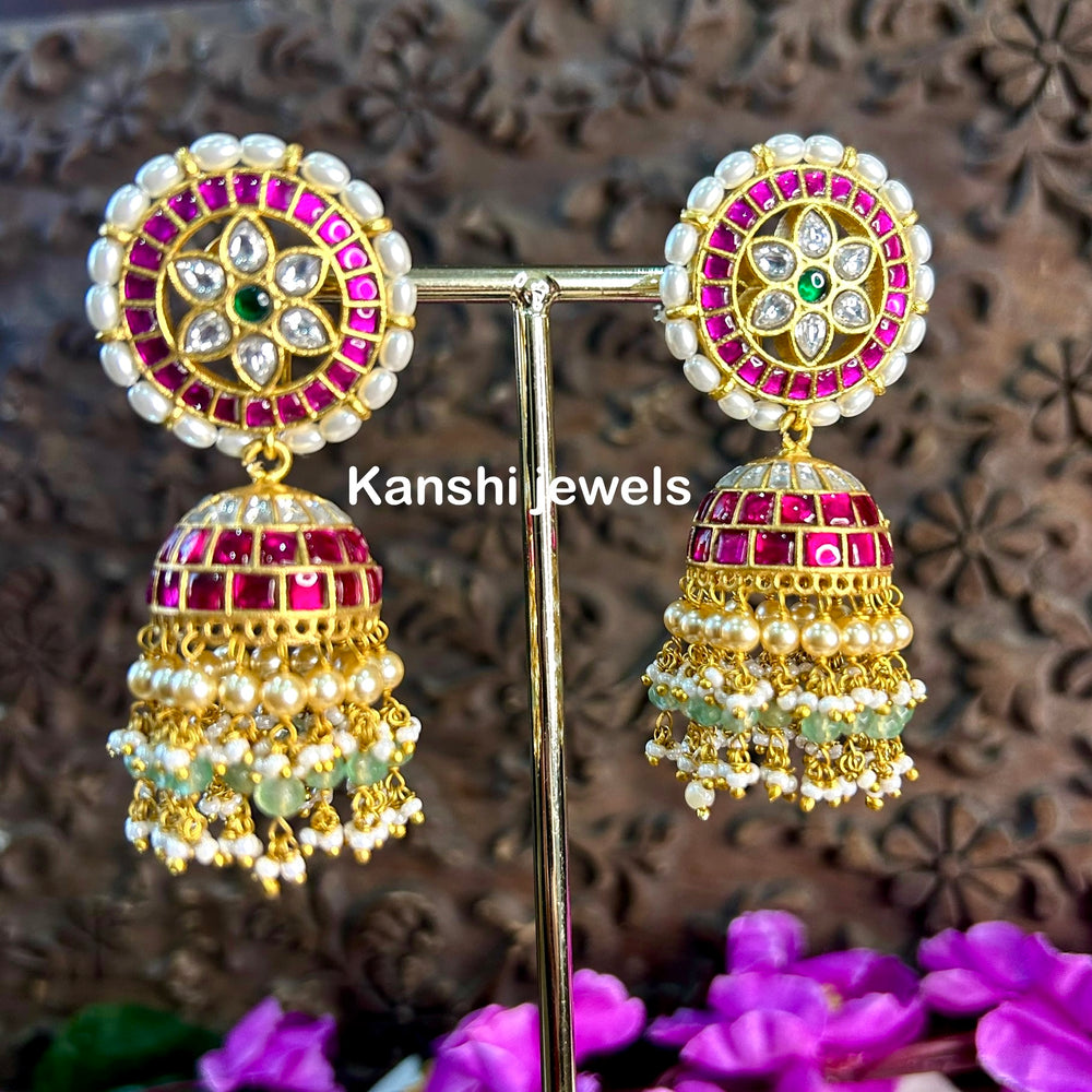 Jadau Kundan earrings by Kanshi Jewels,
Dulhan Kundan earrings,
Traditional Jadau earrings design,
Handcrafted Kundan earrings set,
Gold Jadau earrings for wedding,
Jadau Kundan earrings,
Kundan jhumka earrings,
