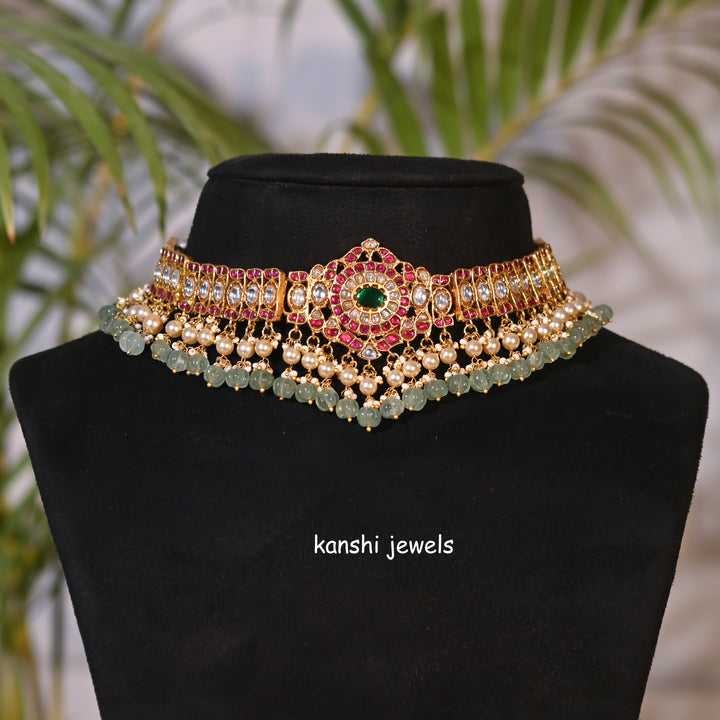 Jadau Kundan Choker