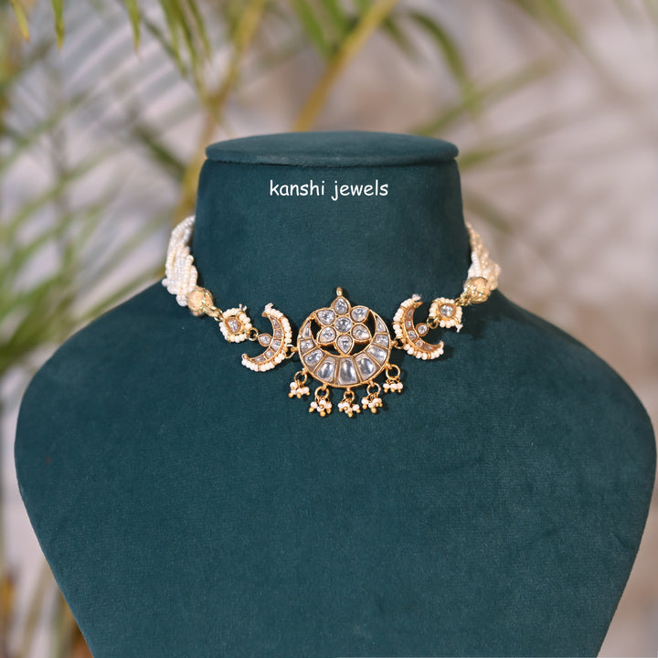 Jadau Choker Studs Set