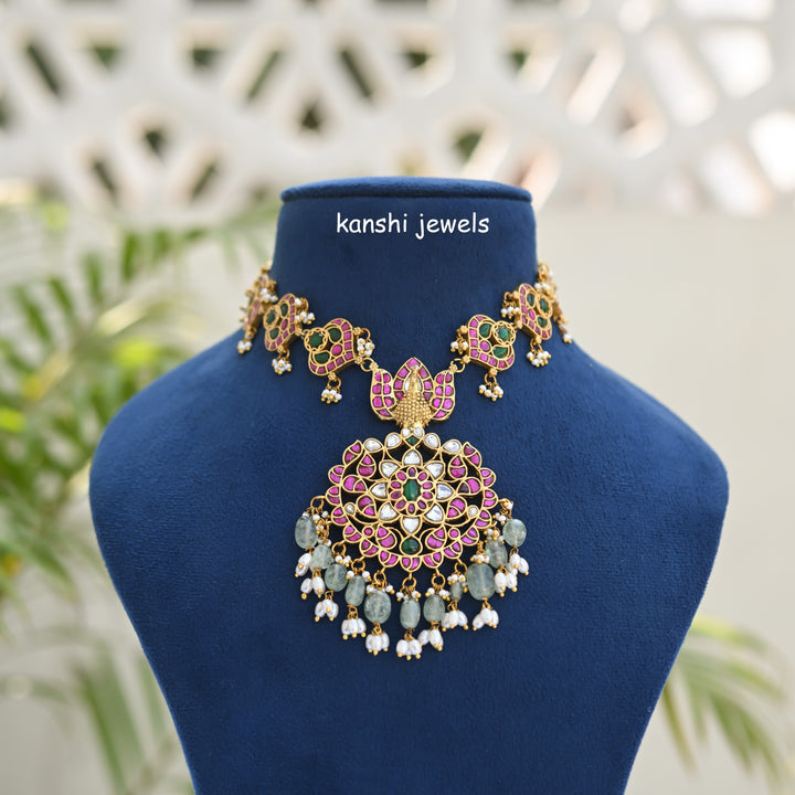 Jadau necklace