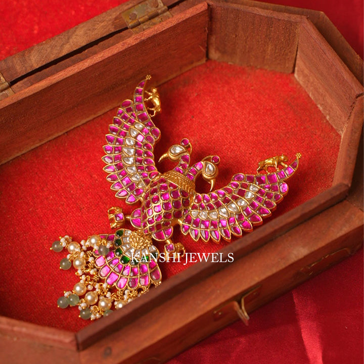 Jadau gandaberunda pendant