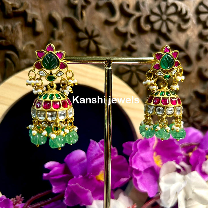 Jadau jhumki