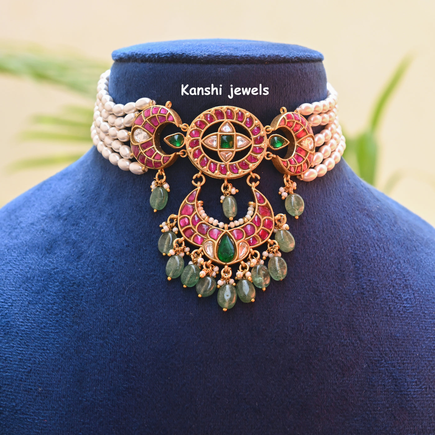 Jadau Kundan Choker