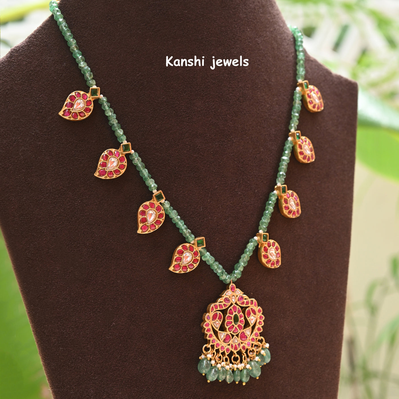 Jadau kundan crystal necklace