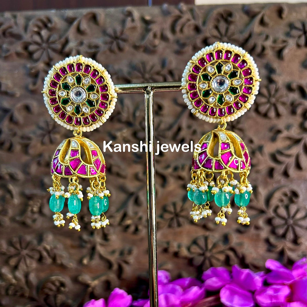 Jadau Kundan earrings by Kanshi Jewels,
Dulhan Kundan earrings,
Traditional Jadau earrings design,
Handcrafted Kundan earrings set,
Gold Jadau earrings for wedding,
Jadau Kundan earrings,
Kundan jhumka earrings,
