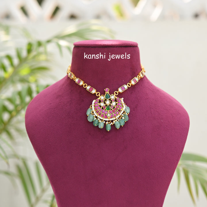 Jadau necklace