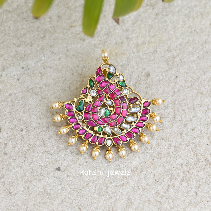 Jadau pendant