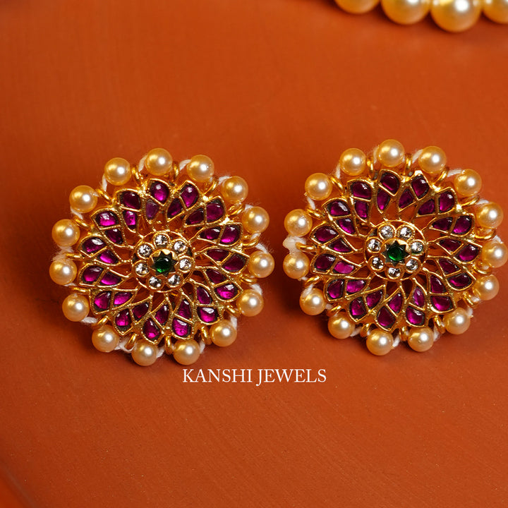 Elegant pearls rani studs