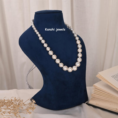 Cindrella pearls necklace