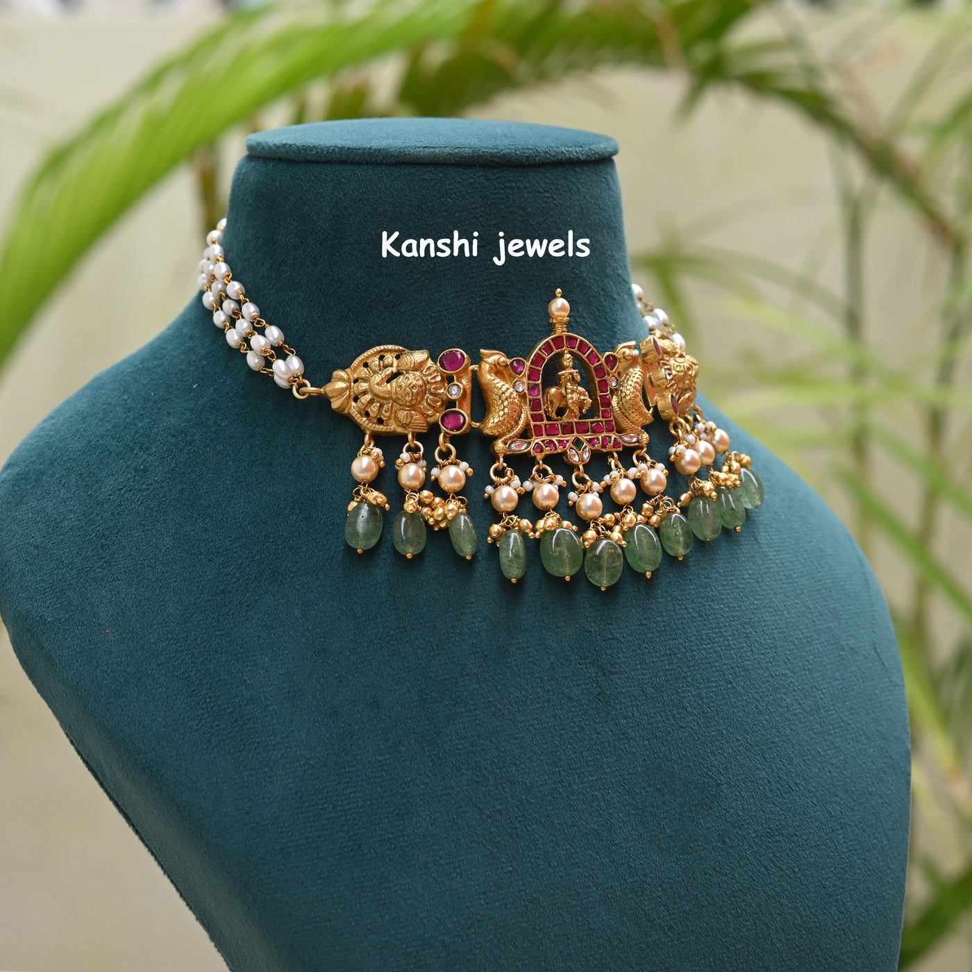 Jadau Kundan Choker