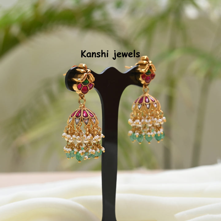 Jadau Kundan Jhumka