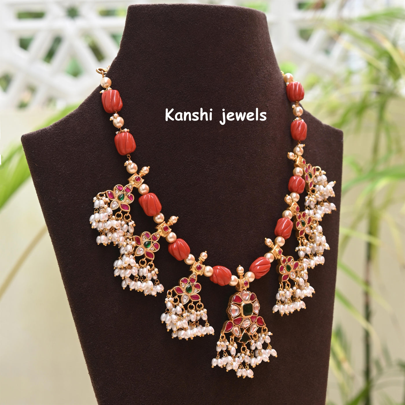 Jadau Kundan Choker