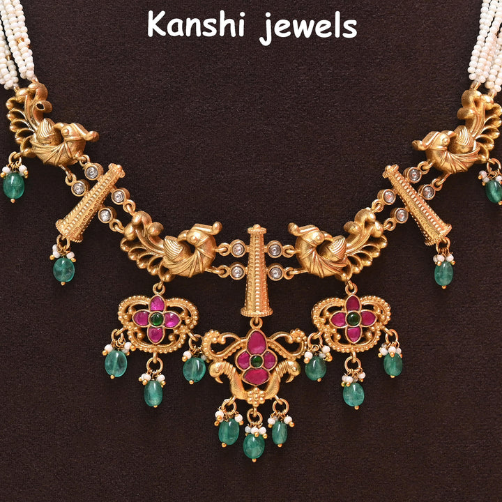 Jadau Kundan Choker