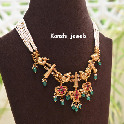 Jadau Kundan Choker