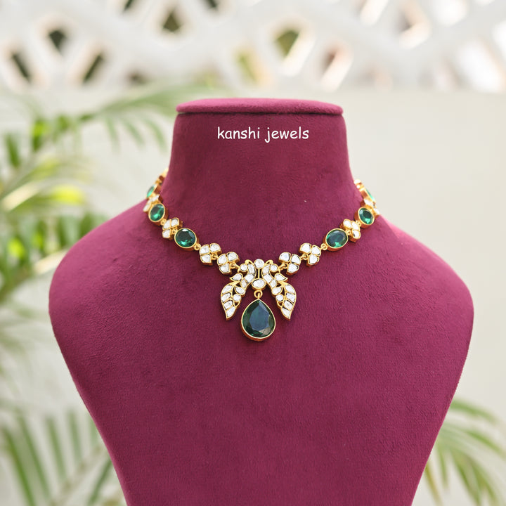 Mossanite emerald necklace