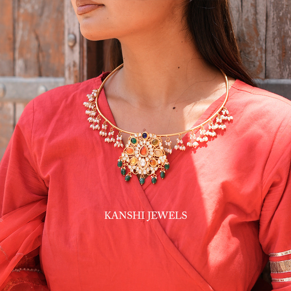 Navratan polki pendant with detachable hasli necklace
