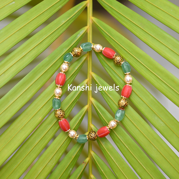 Pearls bracelets
