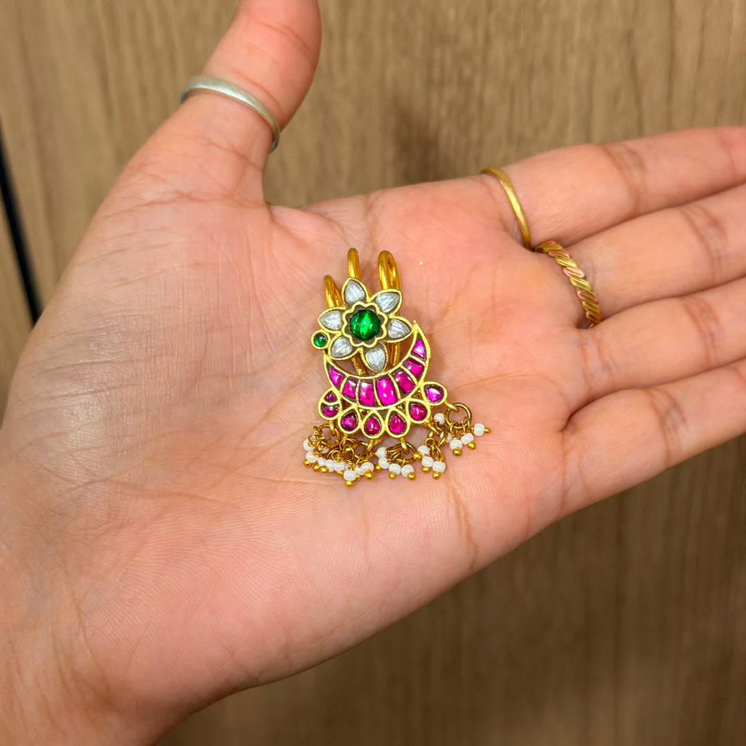 Handcut jadau hair accessory