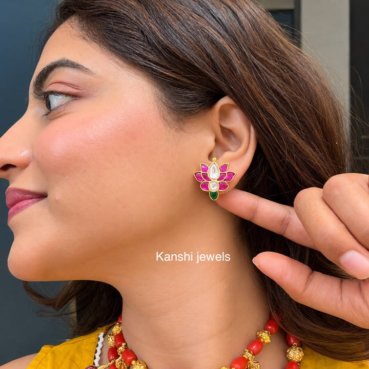 Exclusive Coral nakashi kundan fusion necklace earrings set
