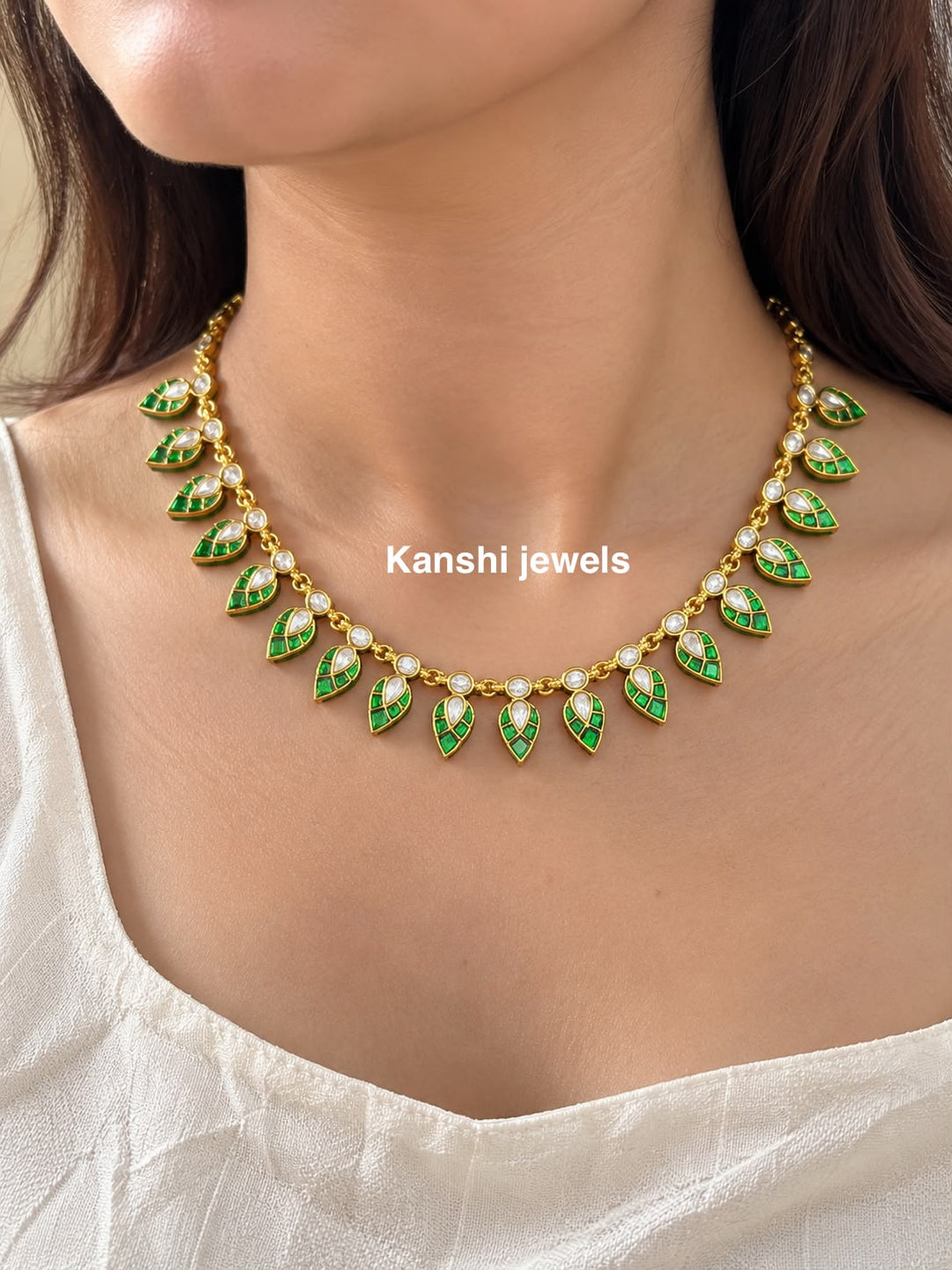 Reversible Cutting Stones Mango Necklace