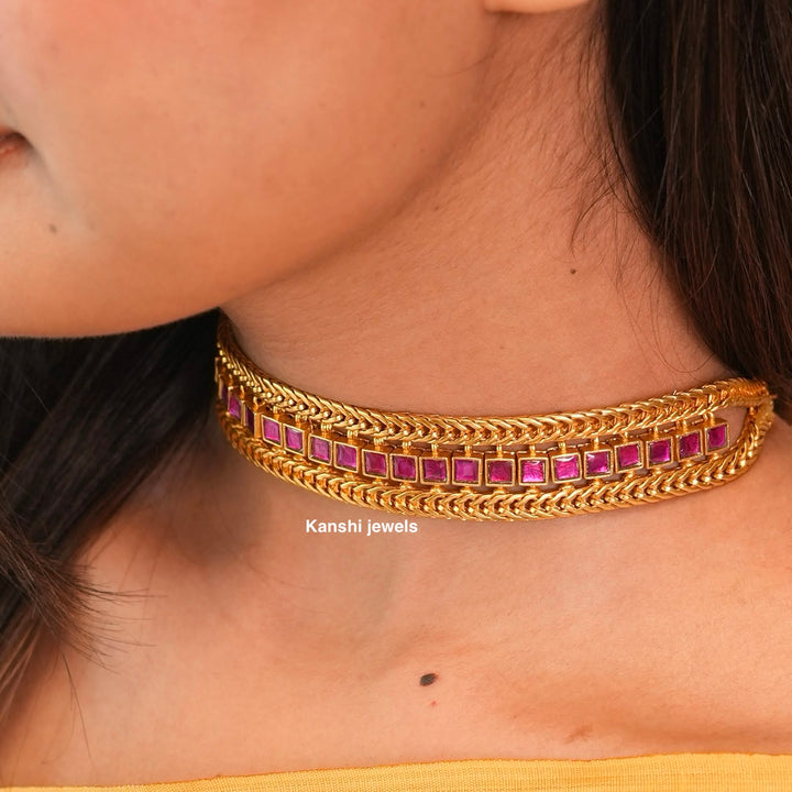 Exclusive gold look kundan nakashi flexible chain chokar