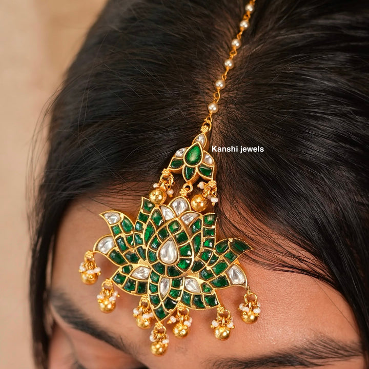Gold look emerald look nakashi hasli necklace tika earring rani set