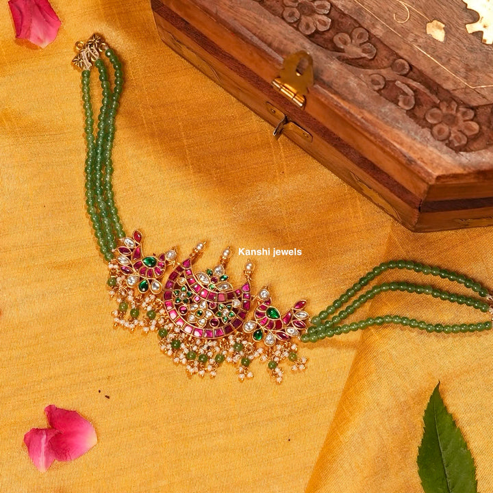 Handcut Jadau Gold Look Emerald Chokar
