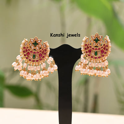 Jadau Rice Pearls Studs