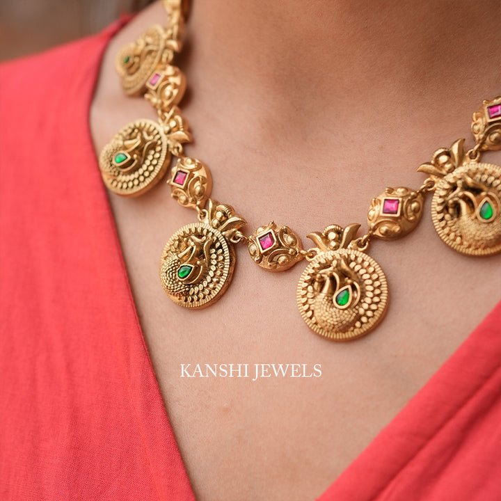 gold look peacock motives buttu necklace