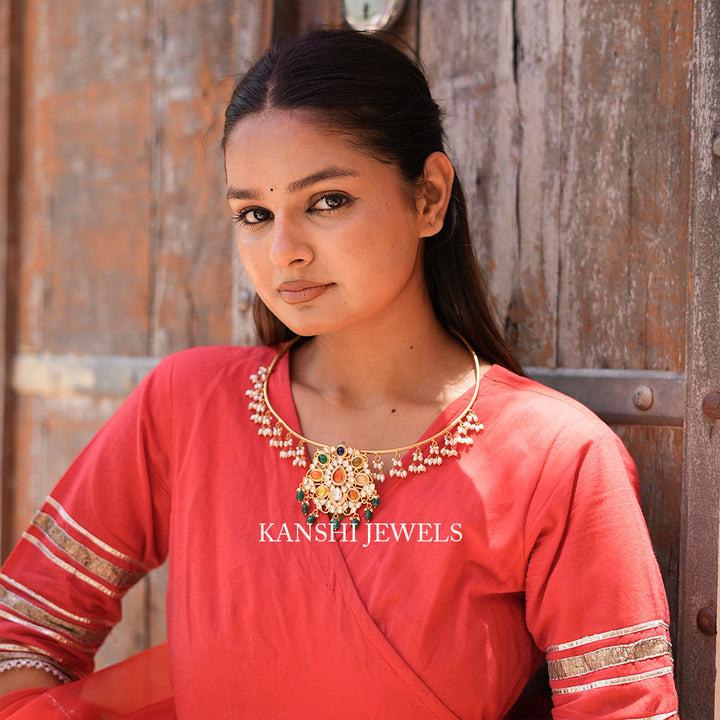 Navratan polki pendant with detachable hasli necklace